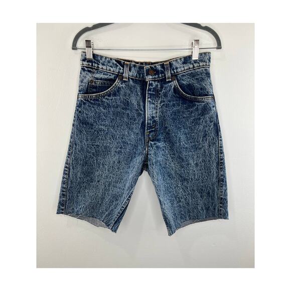Levi's Blue Medium Wash Raw Edge Hem High Waisted Denim Jean Shorts Size 29 USA - Picture 1 of 7